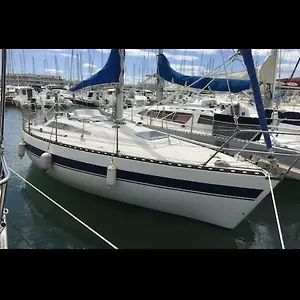 Voilier A Quai Bateau-hôtel Porquerolles